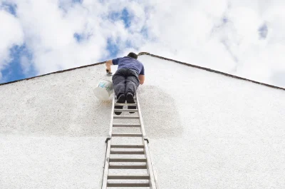 Peinture extérieure à Cardan — façades et ravalement